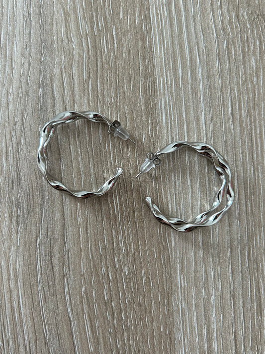 Boucles d'oreilles CAMÉLIA argentées