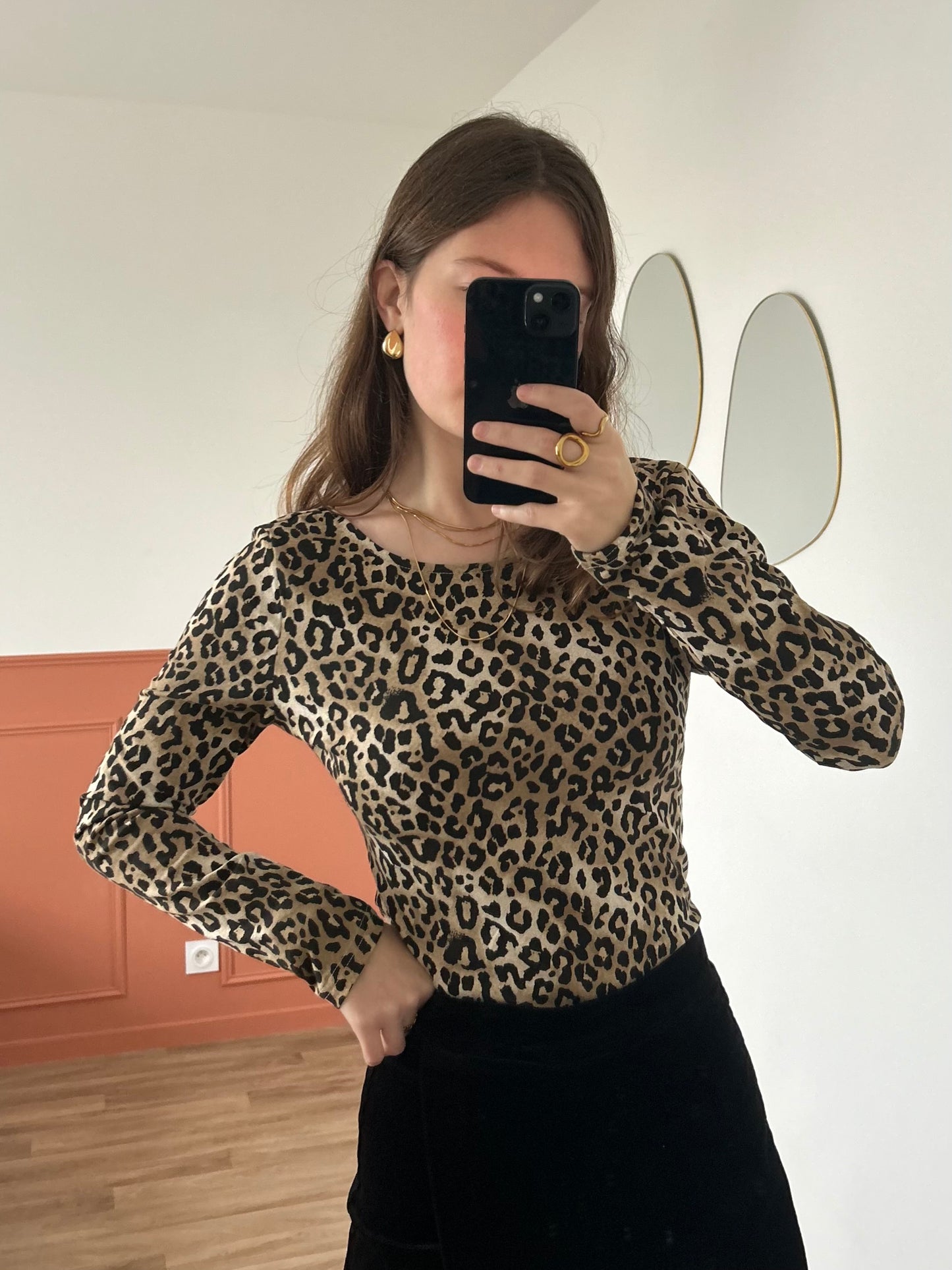 Body LÉO