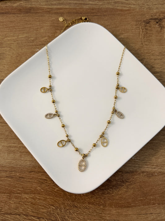 Collier ILONA