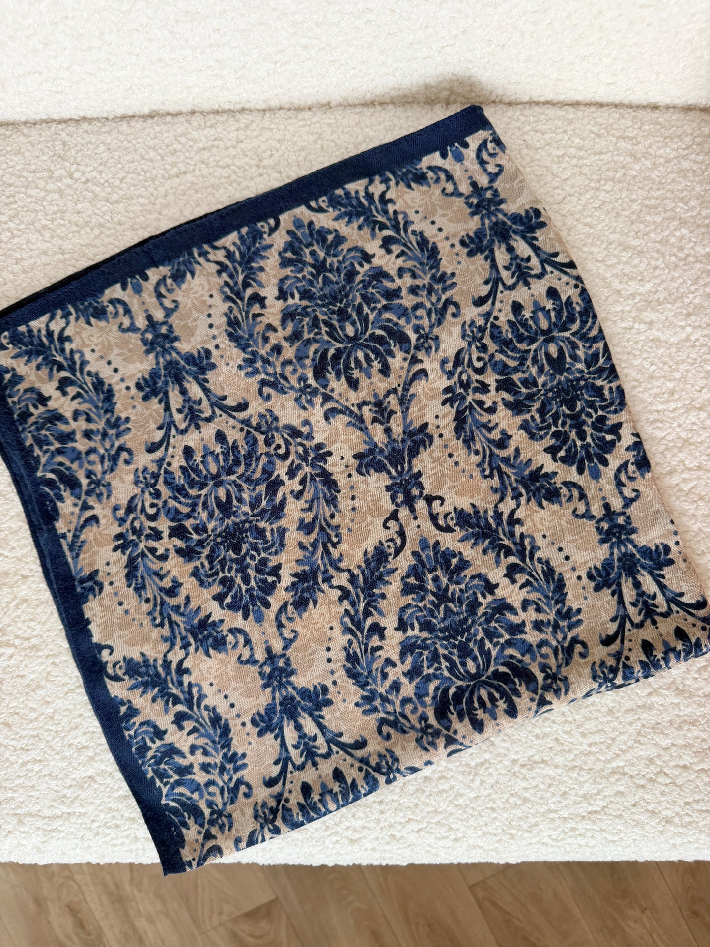 Foulard LÉA bleu marine